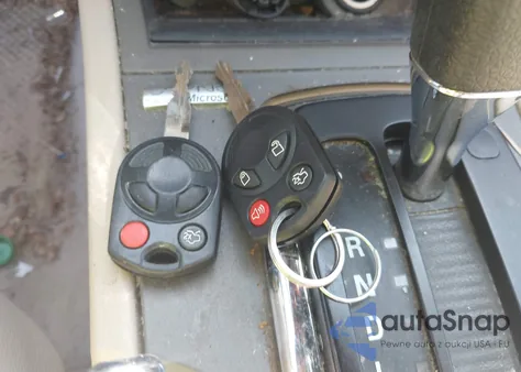 2008 Mercury Milan V6 Premier z USA, uszkodzony, nr VIN 3MEHM08148R658578